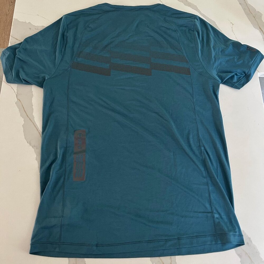 Run All Day Tee - Cascade Wavelength